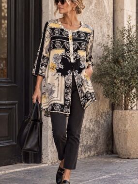 fig and flower Black, Cream & Yellow Printed Button-Front Tunic